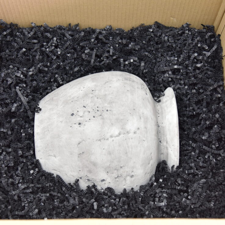 black z-cut shredded paper