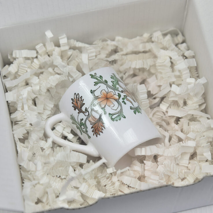 white z-cut shredded paper